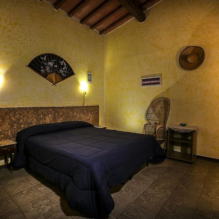 Torre Agriturismo Il Poggetto מראה חיצוני תמונה