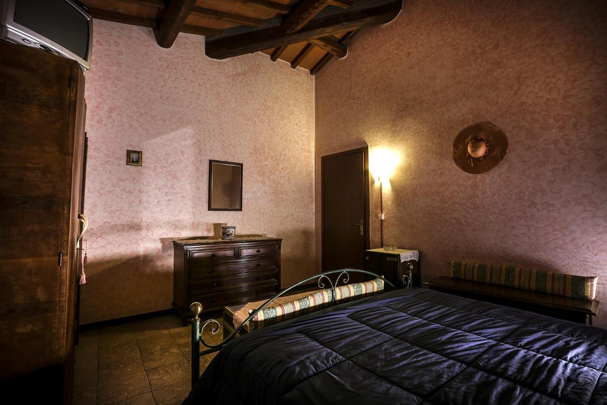Torre Agriturismo Il Poggetto מראה חיצוני תמונה