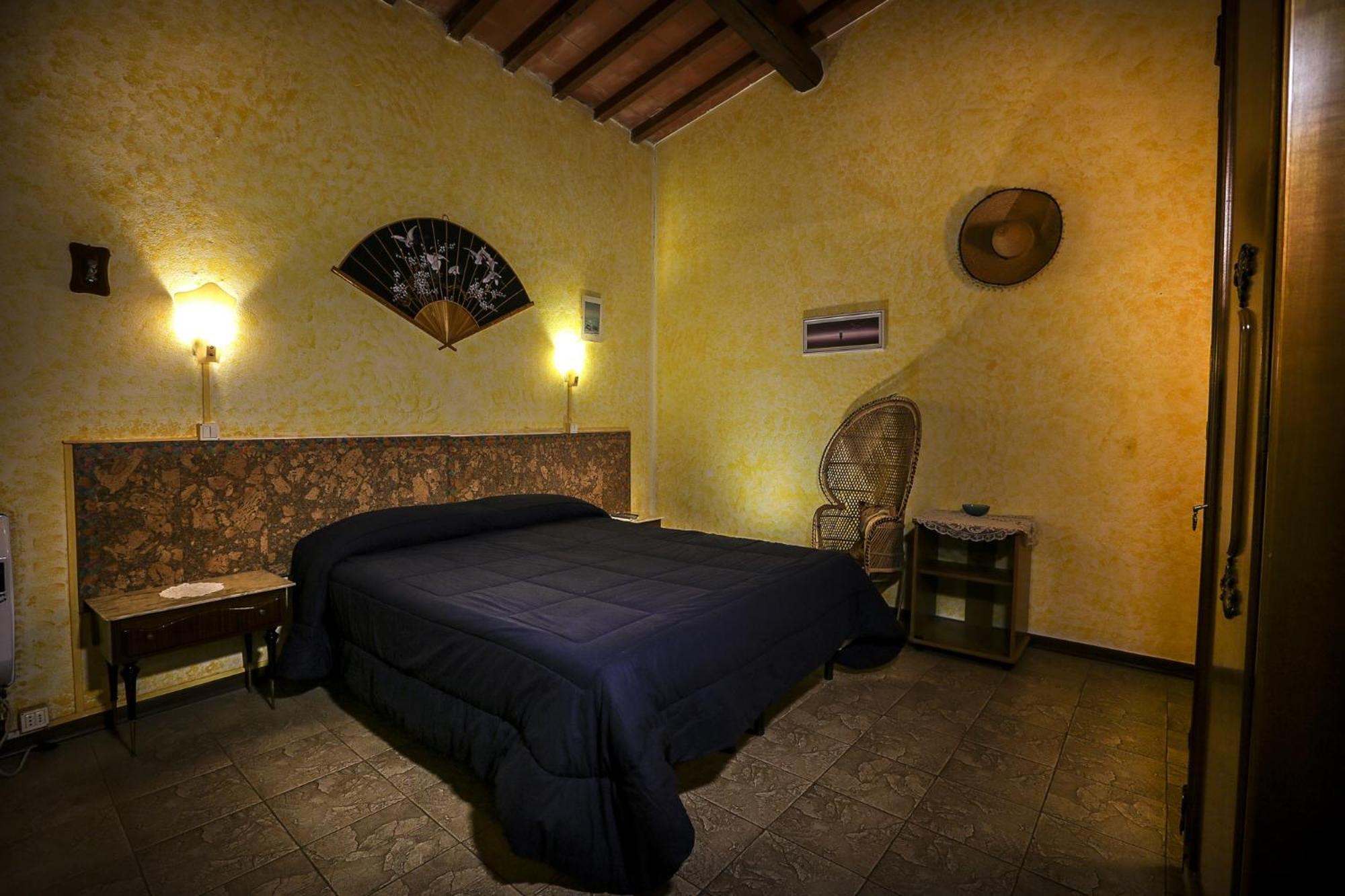 Torre Agriturismo Il Poggetto מראה חיצוני תמונה